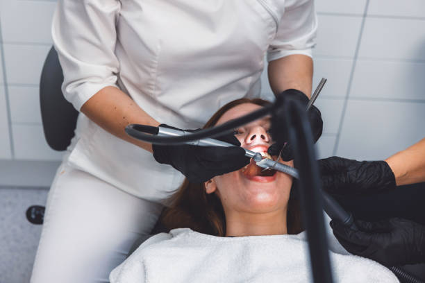 Best Emergency Gum Treatment in Russell, KS